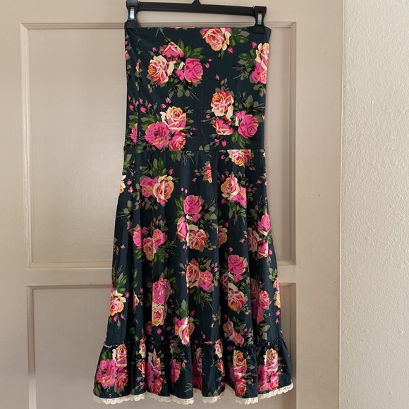 Betsey Johnson dress - Picture 5 of 6